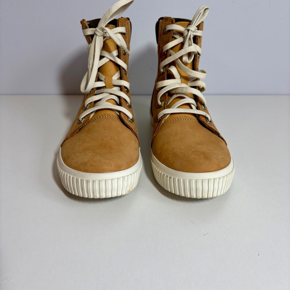 Timberland Womens Sz 9 Skyla Bay 6" Wheat Nubuck Sneaker Boots A2C3S High Top - Picture 3 of 10